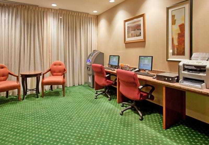 Courtyard Airport 3* Austin