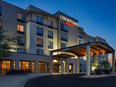 Hotel Courtyard Airport 3*