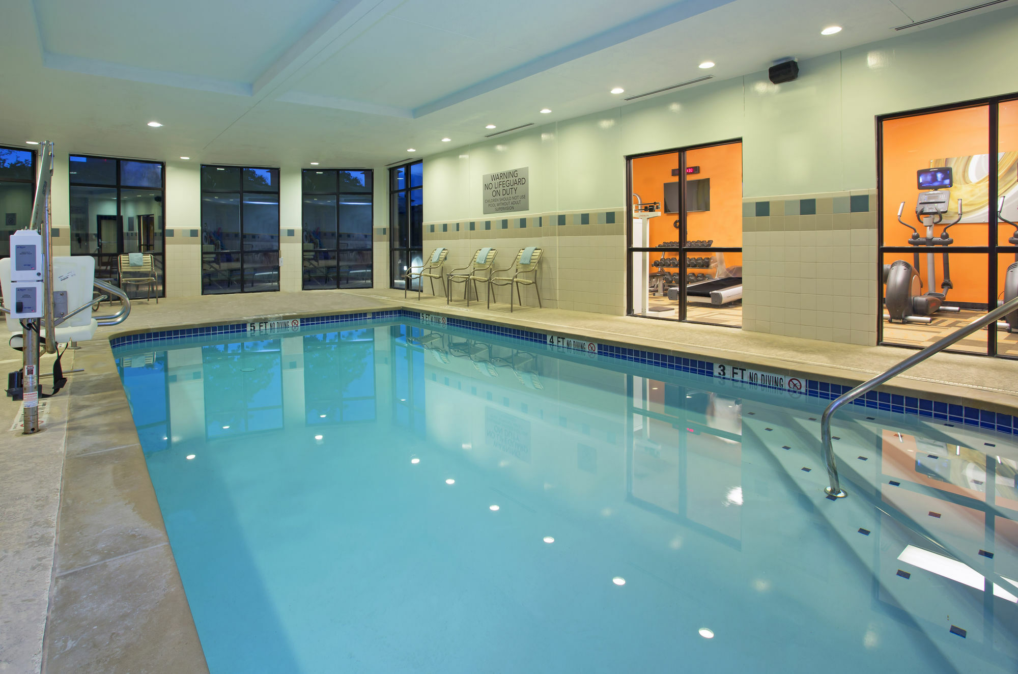 Courtyard Airport 3* Austin